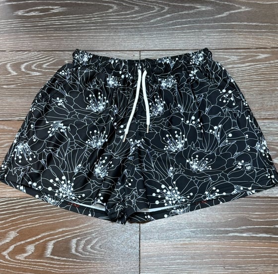 Image of PUA ALOALA WOMEN'S DRI FIT SHORTS 