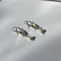 Image 1 of GAUDY PEARL HOOPS