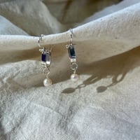 Image 5 of GAUDY PEARL HOOPS