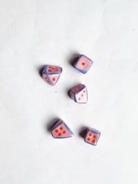Image 3 of Dés pipés