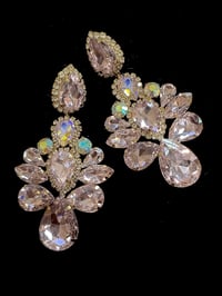 Image 5 of Little Luxe