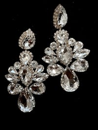 Image 4 of Little Luxe