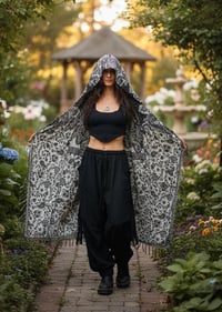 Image 2 of Hooded Fringe Festival Cloak - Black & White Paisley
