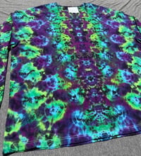 Image 4 of 2XL Long sleeve  kenneystyle