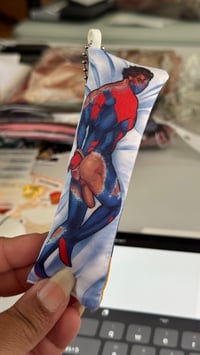 Image 10 of Assorted Dakimakura/Body Pillow Case & Keychain