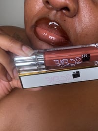Image 3 of Skin
