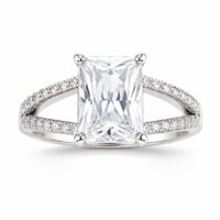 The Empress Radiant Split-Shank Ring