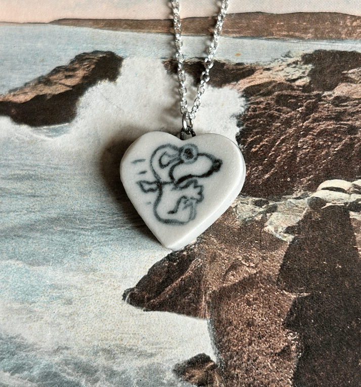 Image of Porcelain Pilot Snoopy Pendant