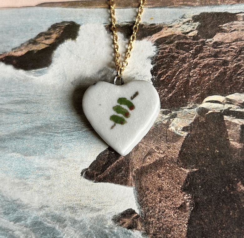 Image of Porcelain Heart Olives Pendant
