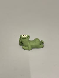 Image 8 of Relaxed green thing 5