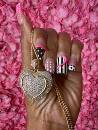 Pave Heart Necklace 💕