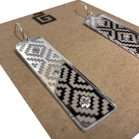 Image 4 of mitla II / acrylic / silver