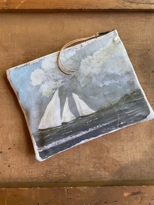 Image of white sails pouch
