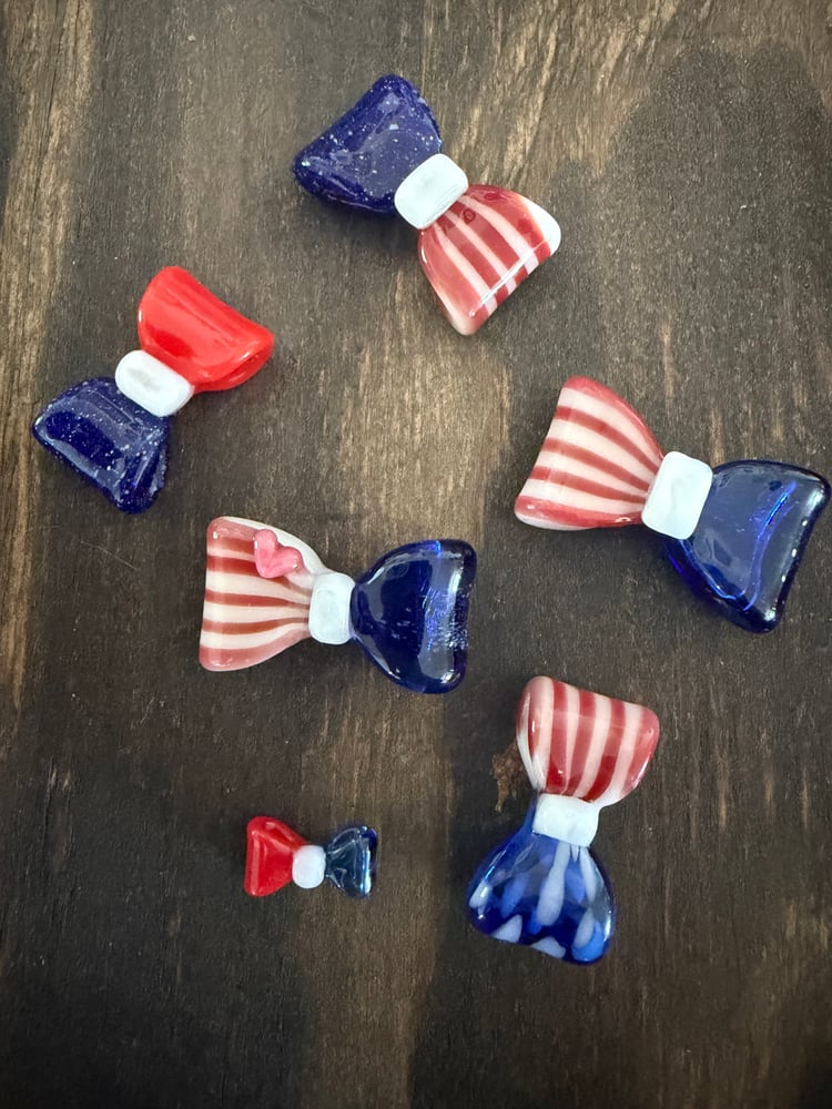Image of american bow  blind bag