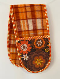 Flower Power Oven Mitt