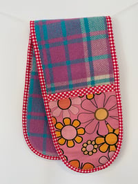 Pink Flower Oven Mitt