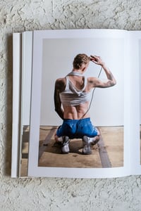 Image 5 of Yves de Brabander | COME CLEAN  - IN PRINT