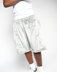 Image 4 of  PLATINE S