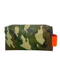 Image 2 of WASH POUCH - CAMO