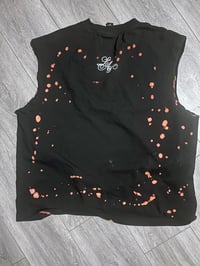 Image 2 of Sleeveless design 