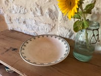 Image 4 of Plat Saint Amand en terre de fer - Vaisselle vintage 