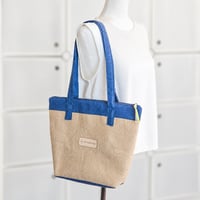 Image 5 of Conjunto SIS bolso y neceser en arpillera y denim oscuro