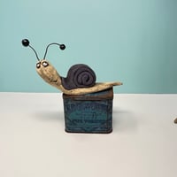 Image 2 of Low Rider Snail