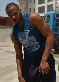 Image 2 of Blue muscle tee blur print 