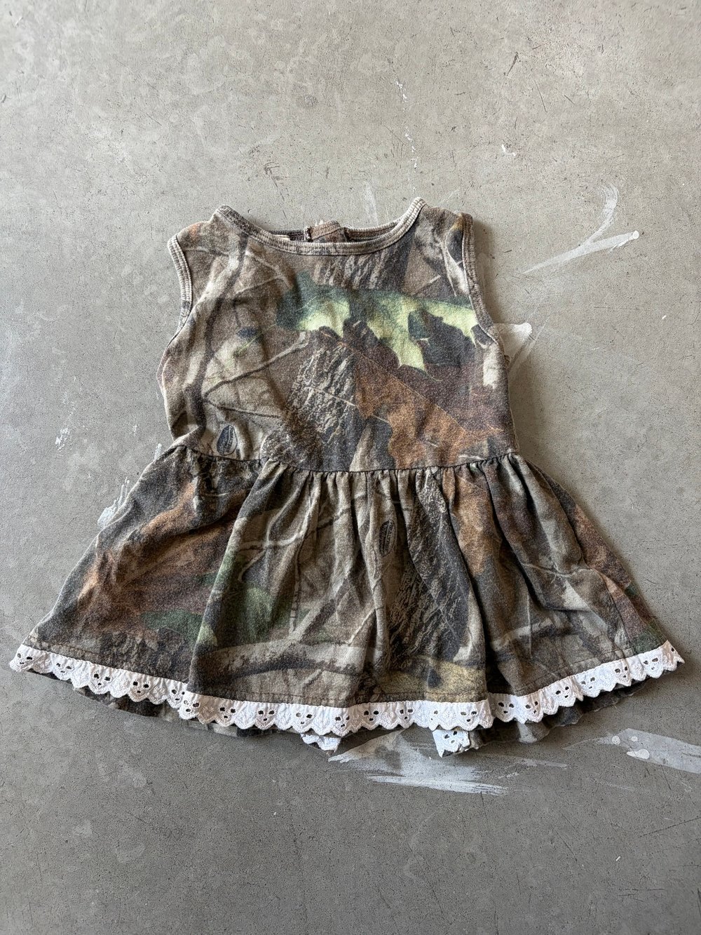 Image of Vintage Realtree Camo Babydoll Dress 18 months
