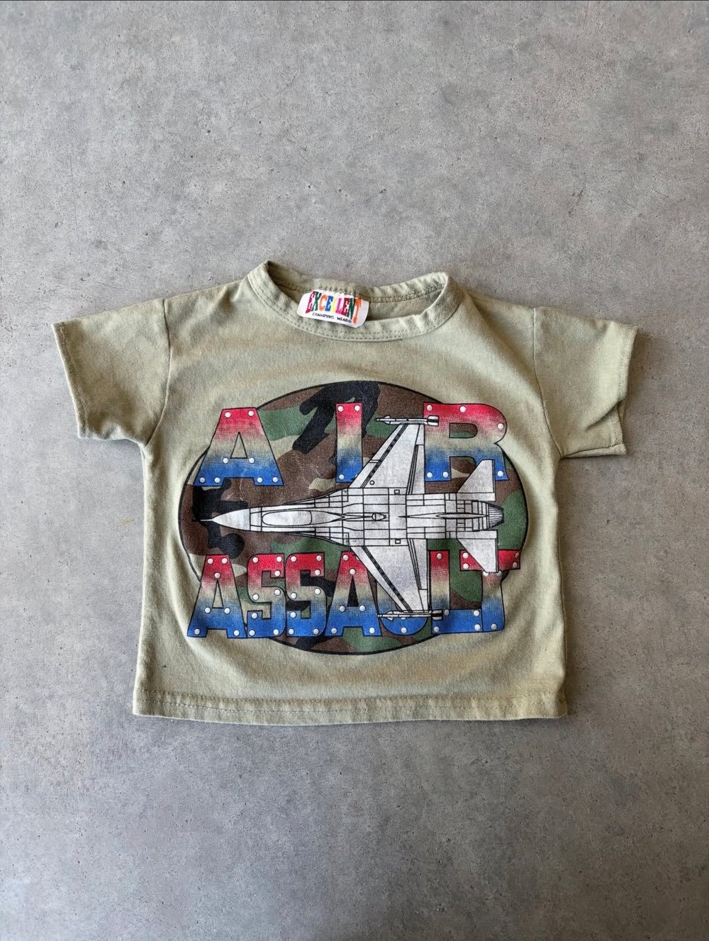 Image of Vintage 90s air assault T-Shirt 1T