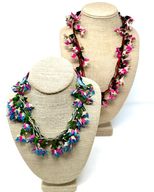 Unique Oya Necklaces-Non Floral - Image 1 of 3