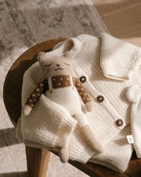 Image 4 of Doudou chaton · Baby alpaga · Tricoté main