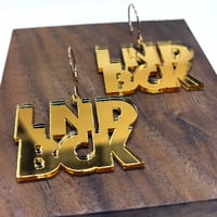 Image 4 of lnd bck / acrylic / gold