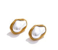 Image 5 of Golden Pearl Necklace Vintage Set-    Xp