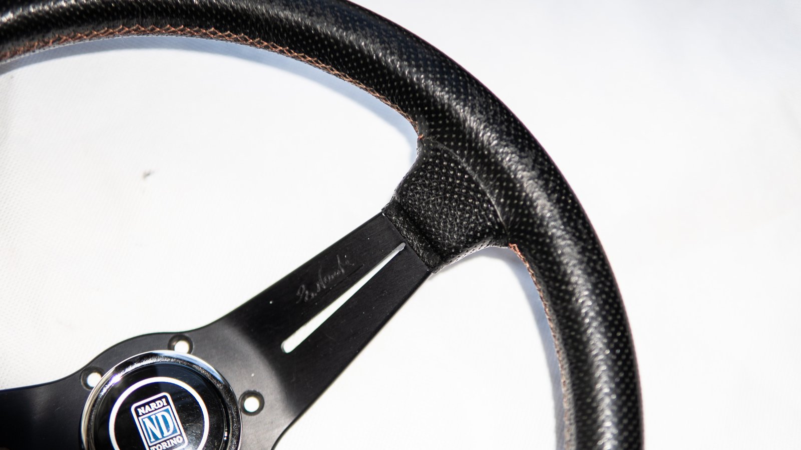 NARDI TORINO CLASSIC DEEP CORN 350MM | SevenStars