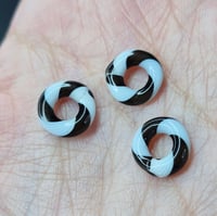 Image 1 of BLK N WHT SPACERS SET