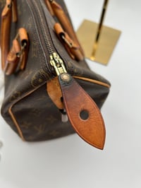 Image 9 of Louis Vuitton Speedy 25 Monogram Vintage