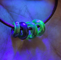 Image 1 of UV GREEN PEARL SPACERS SET