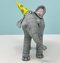 Image 1 of Party elephant