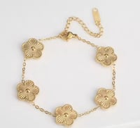 Gold Clover Bracelet