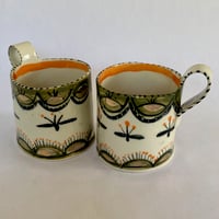 Image 3 of Green and orange cups 