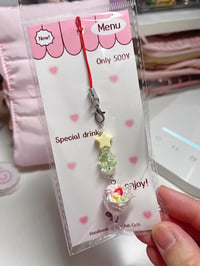  Fruity star soda keychain