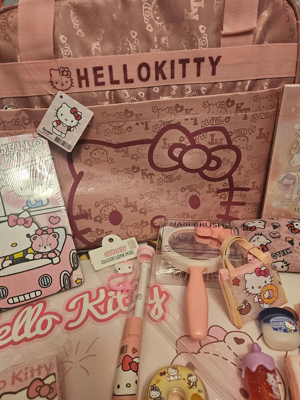 Image of The Pretty Pink Hello Kitty Travel Bag Bundle 