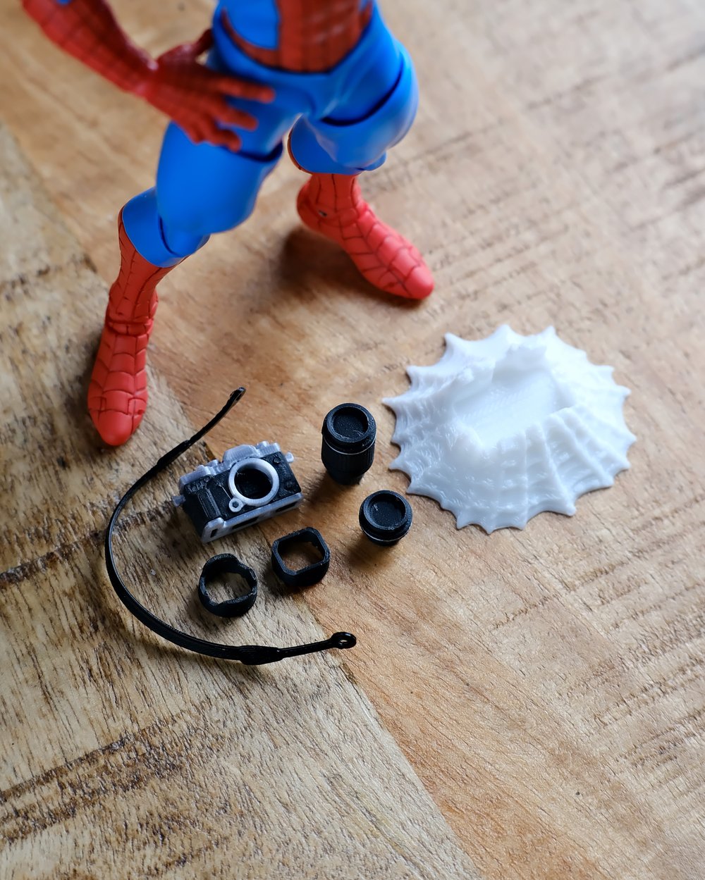 1/12 Scale Definitive Webbed Photographer Camera Kit made for Spider-Man Action Figures