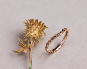 Image of 18ct rose gold 2mm laurel leaf carved wishbone ring