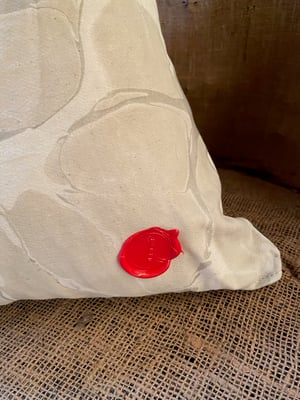 Image of isabelle + marble pillow no. 02