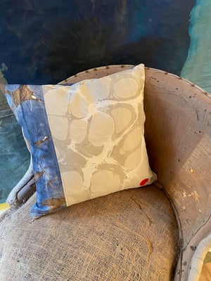 Image of isabelle + marble pillow no. 02