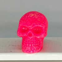 Image 2 of V6 skelly- super pank diamonds