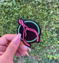 *NEW* Nippers Vinyl Sticker