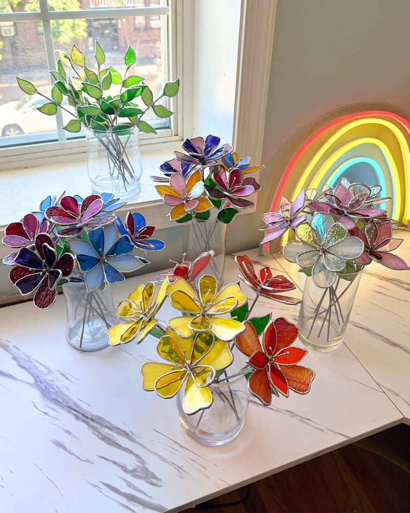 Image of 3-D Stained Glass Flowers